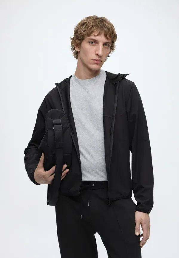 Куртка Commuterpro light jacket Boss, черный — фото 4