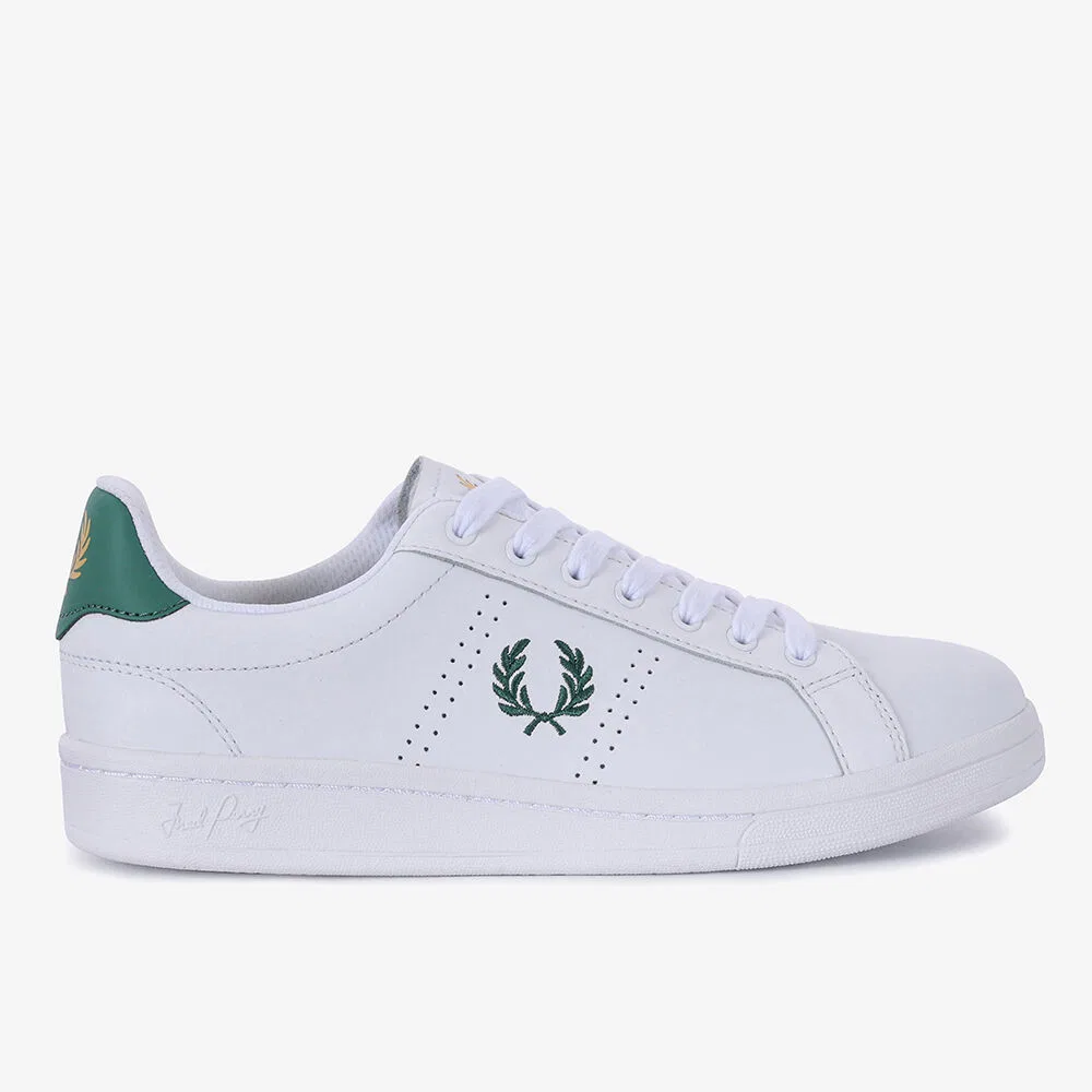 Мужские низкие кожаные кеды B721 белые с зелёным от Fred Perry