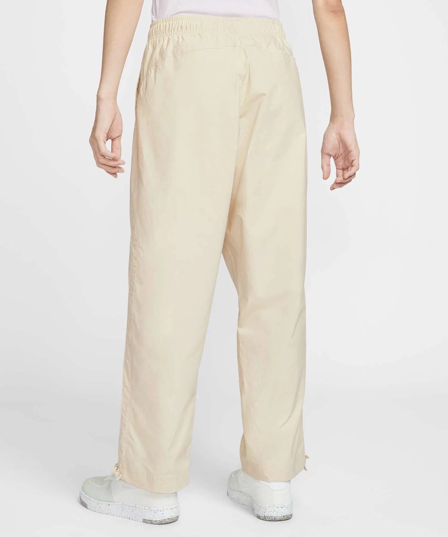 Мужские брюки NIKE Sportswear Club Light Khaki — фото 2