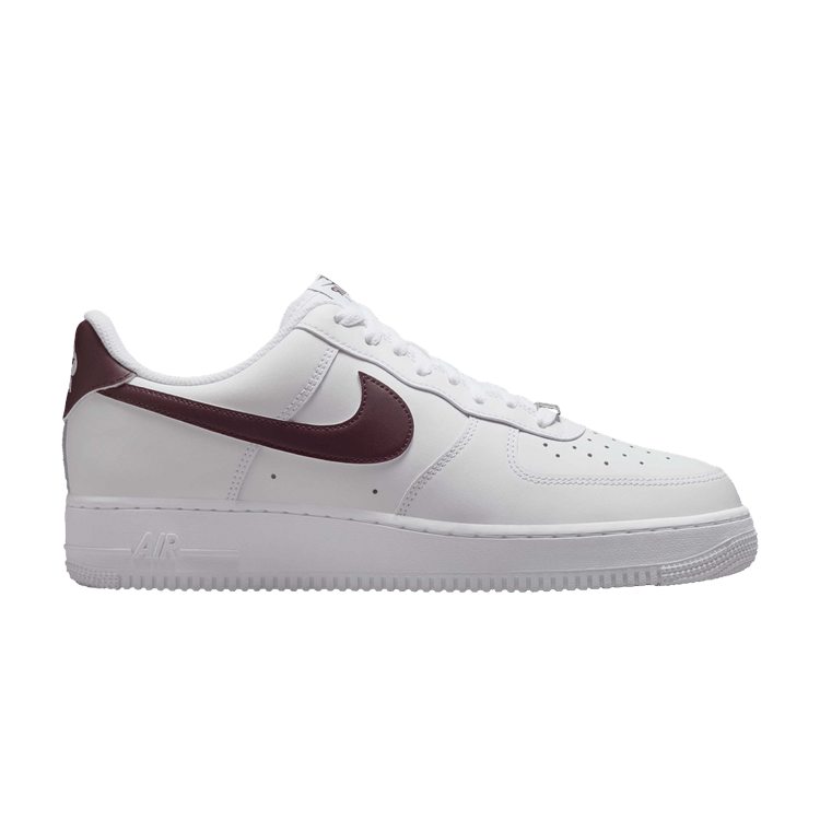 

Кроссовки Nike Air Force 1 '07 'White Burgundy Crush', белый