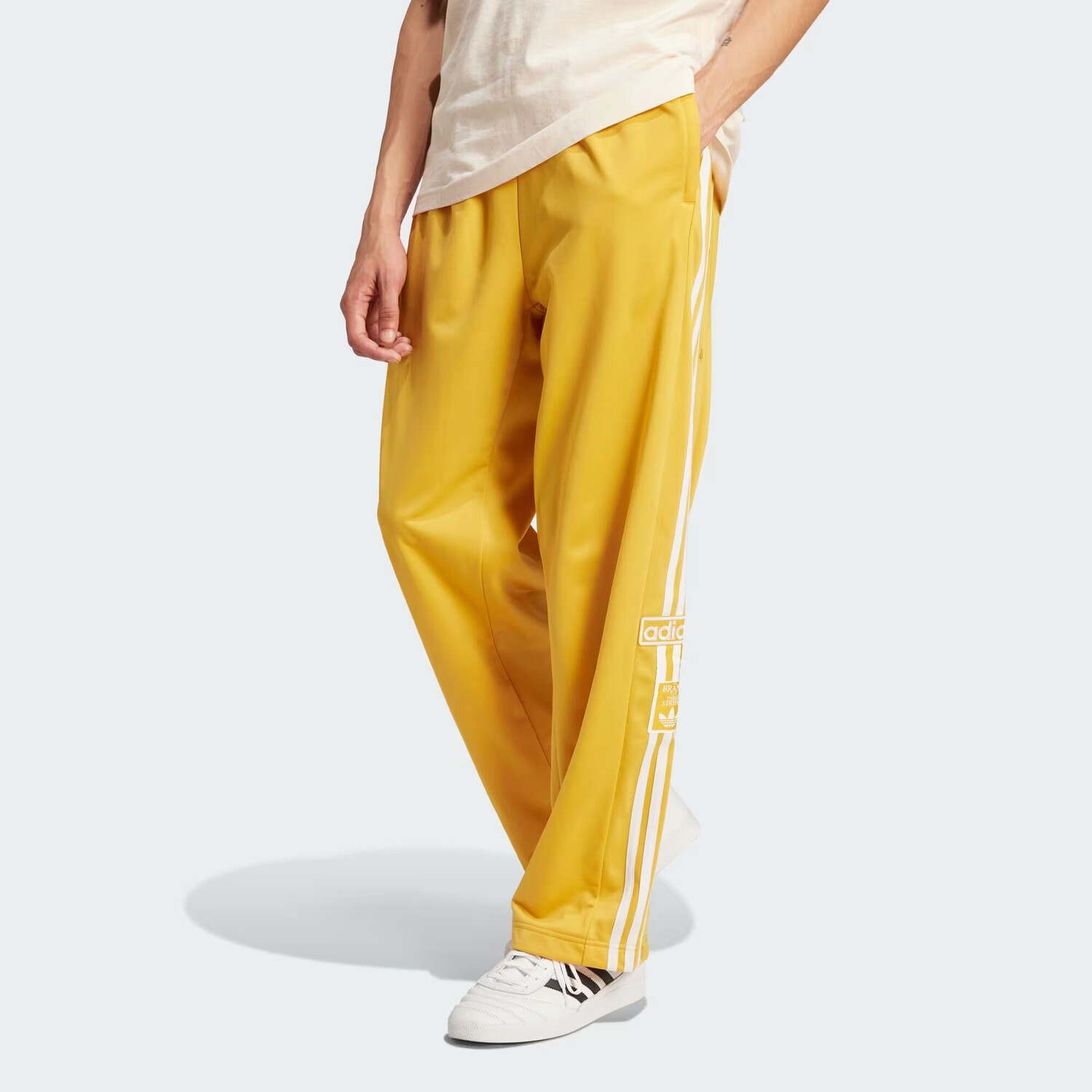 

Брюки Adibreak Adidas, цвет Preloved Yellow