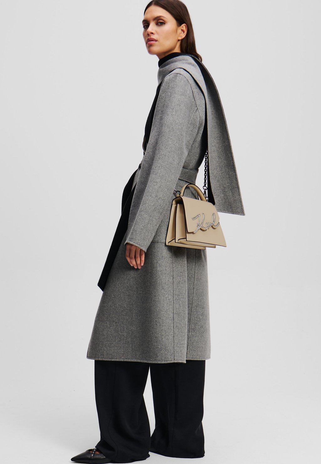 

Сумка KARL LAGERFELD, бежевый