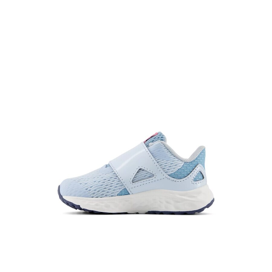 

Кроссовки new balance Sneakers Fresh Foam Arishi, светло-синий
