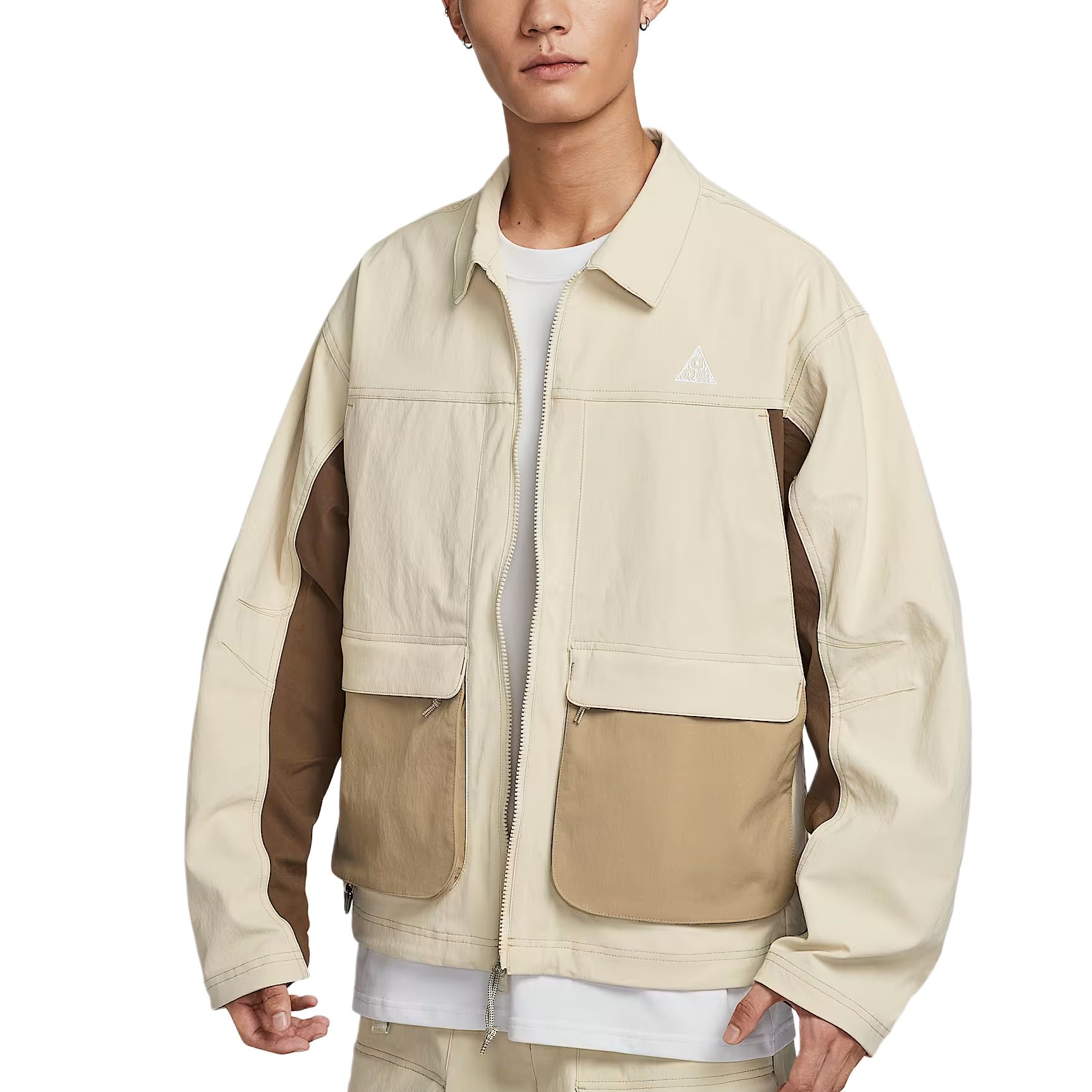 

Nike Куртка мужская Smith Summit, Light Khaki/Apricot Tea Brown/Mossy Woody Brown/Mountain Peak White
