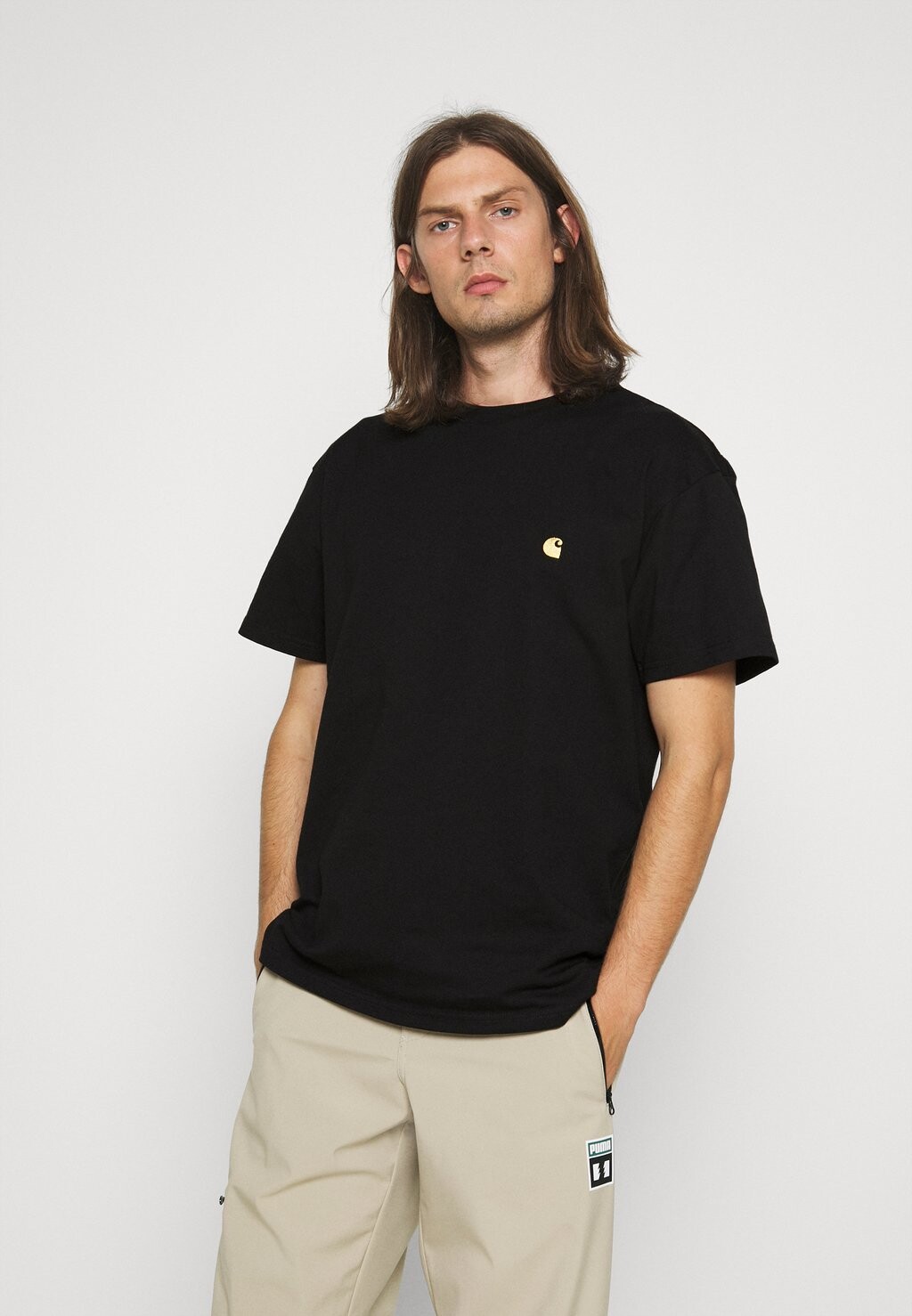 

Базовая футболка Chase Carhartt WIP, цвет black/gold