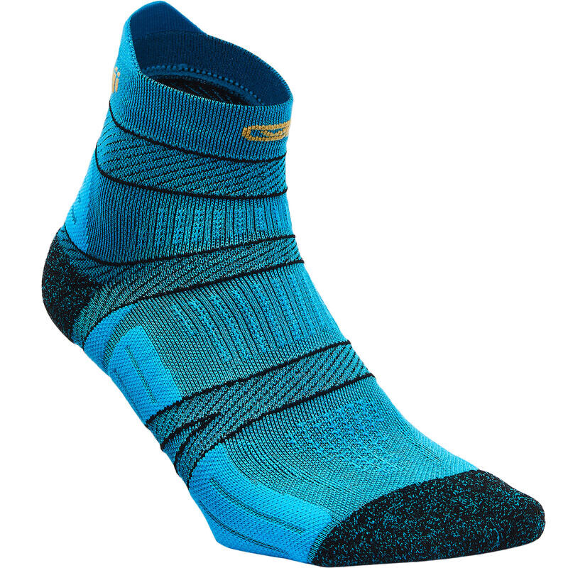 

Носки для бега Kiprun, цвет azurblau/berlinerblau/bronzebeige