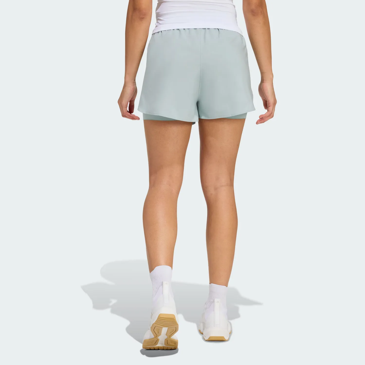 Шорты D4T Sports женские Adidas, wonder светло-серый зеленый — фото 3
