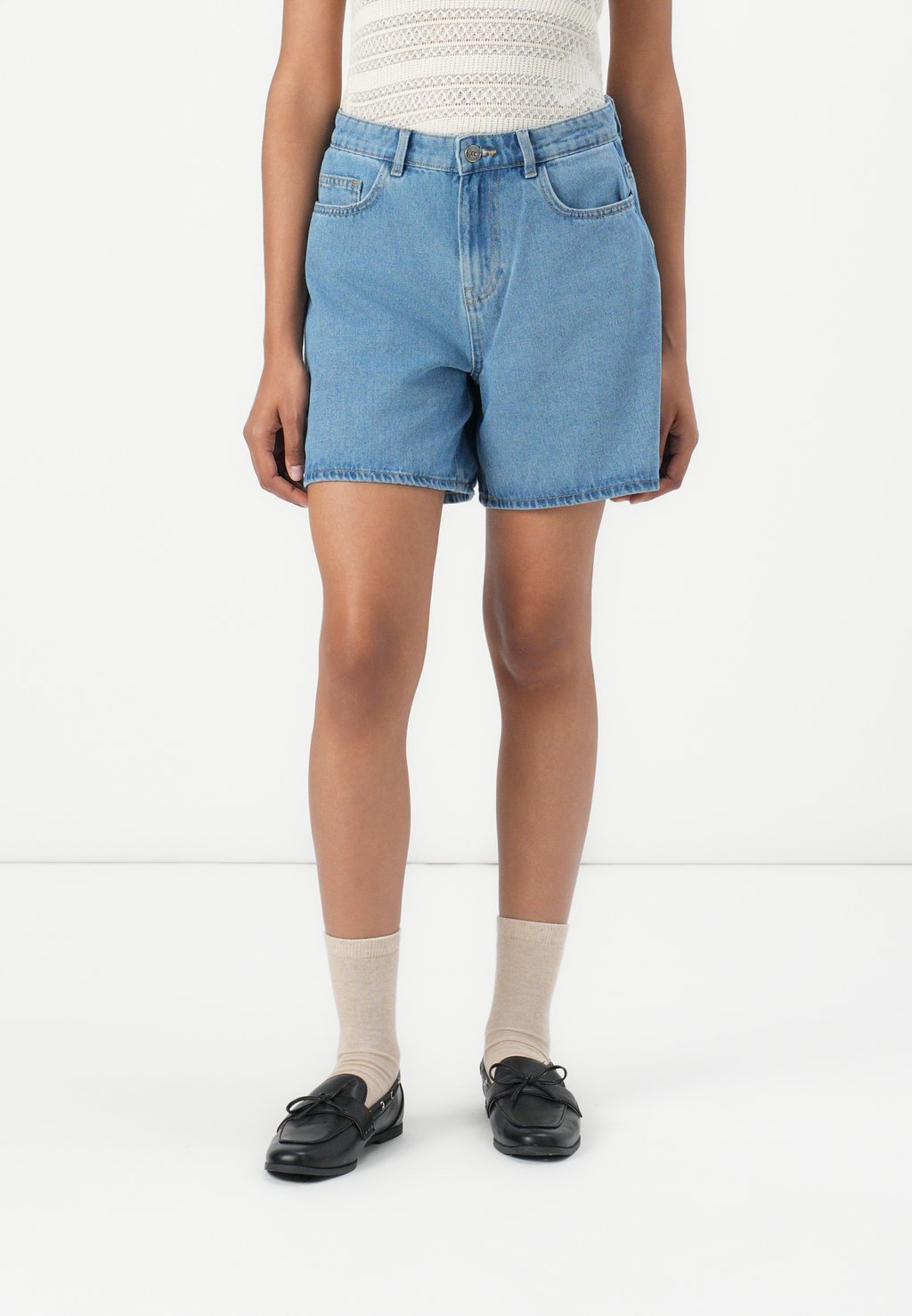 

Джинсовые шорты ONLREGINA SHORT ONLY, цвет Medium Blue Denim