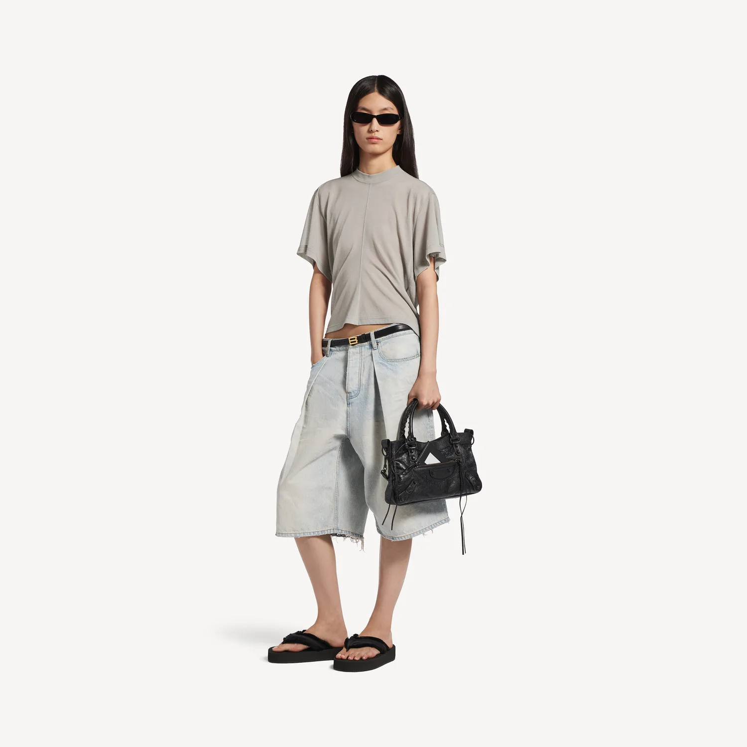BALENCIAGA Женский топ серого цвета — фото 2
