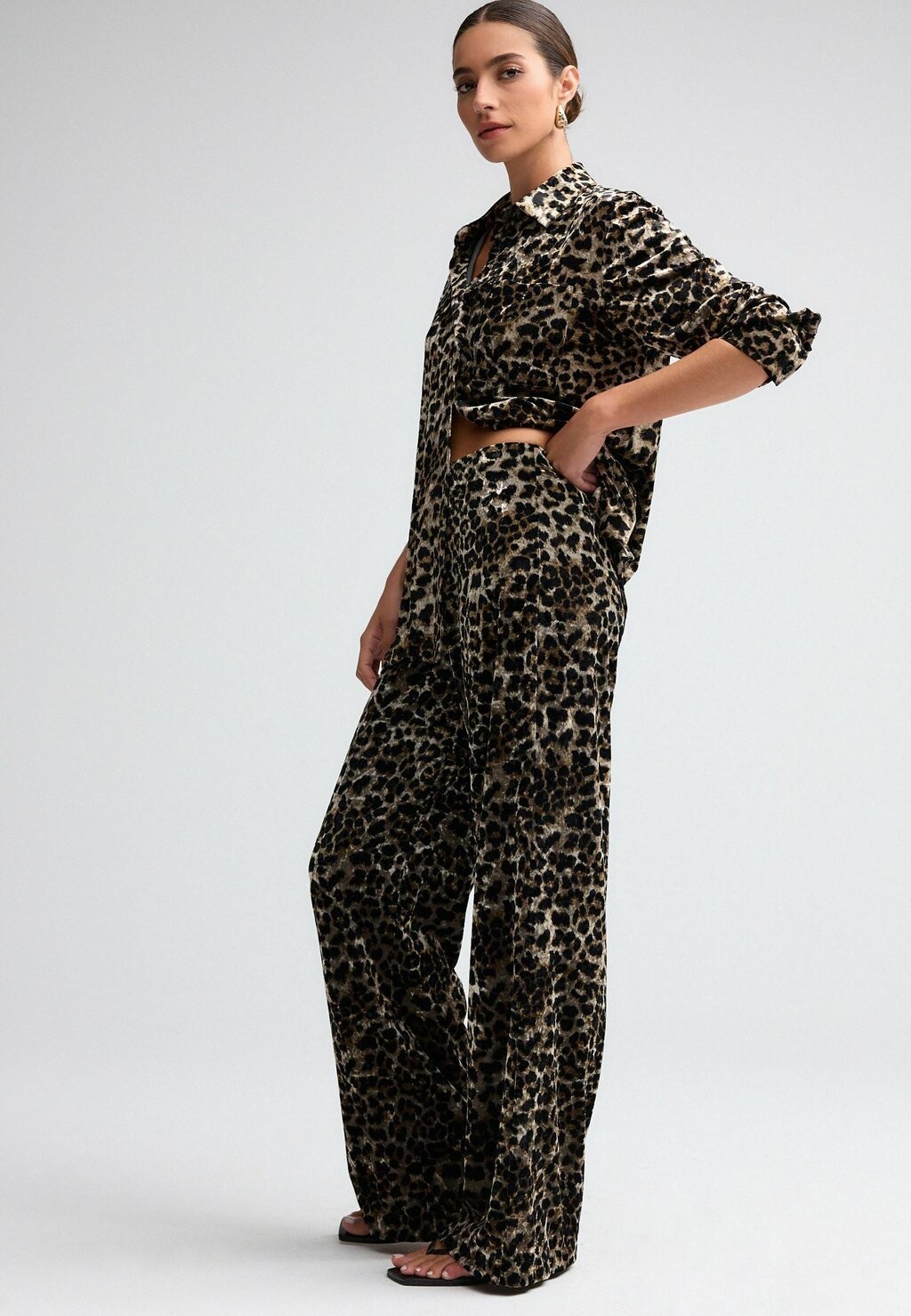 

Блузка на пуговицах ANIMAL PRINT PETITE Next, черный