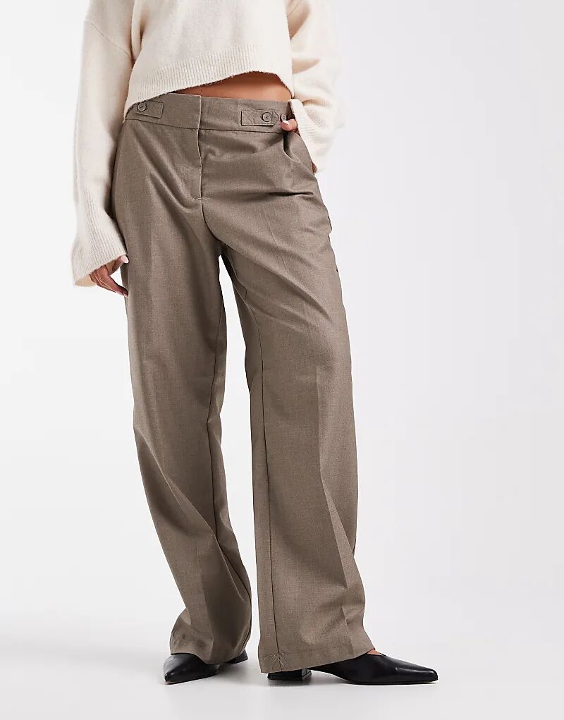 

Брюки Vero Moda, приталенные, со складками спереди и регулируемой талией на пуговицах, бежевого меланжевого цвета