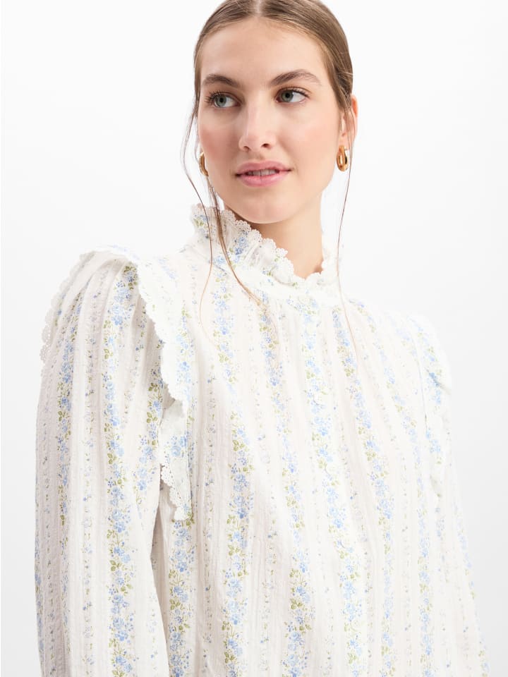 

Блузка Marie Lund, цвет ecru blau