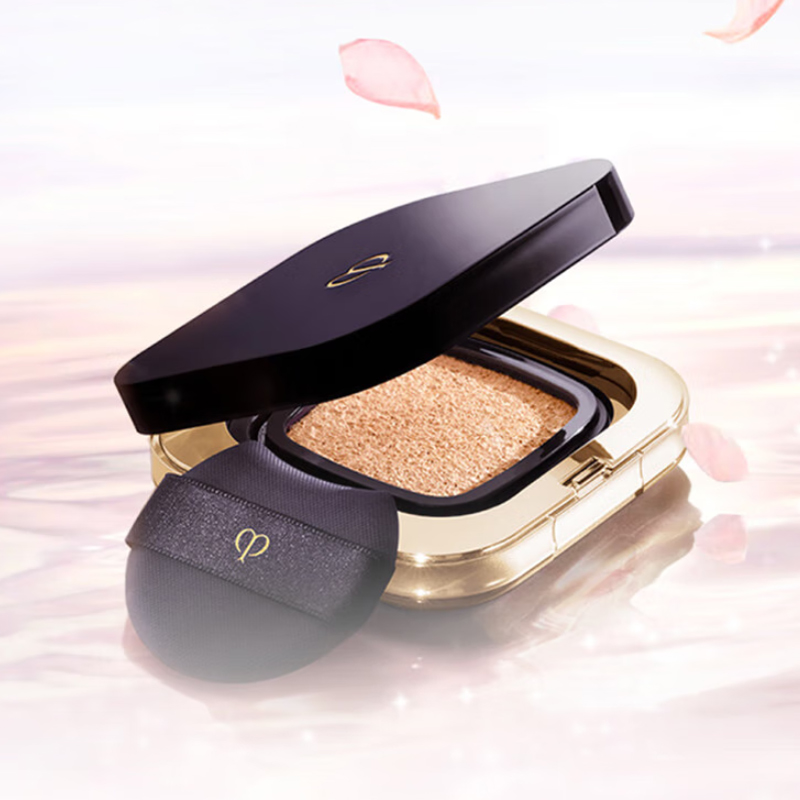 Набор для ухода за кожей с эффектом сияния и солнцезащитой radiant air cushion увлажняющий осветляющий 50мл+15г Clé De Peau Beauté — фото 3