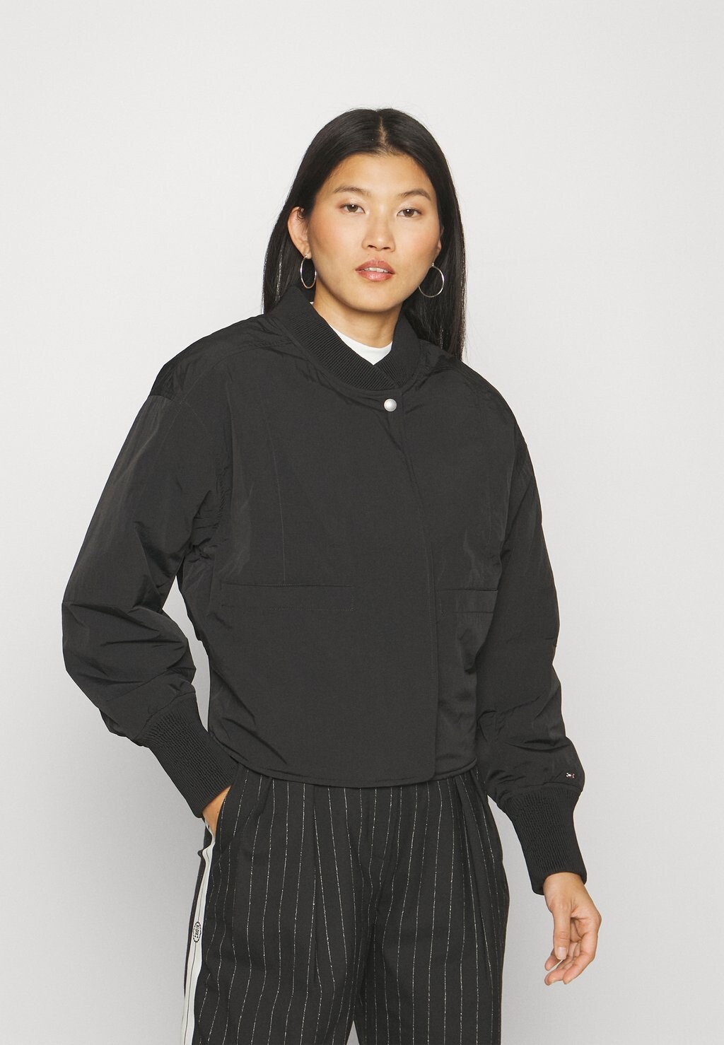 

Куртка Tommy Hilfiger REVERSIBLE PADDED, черный
