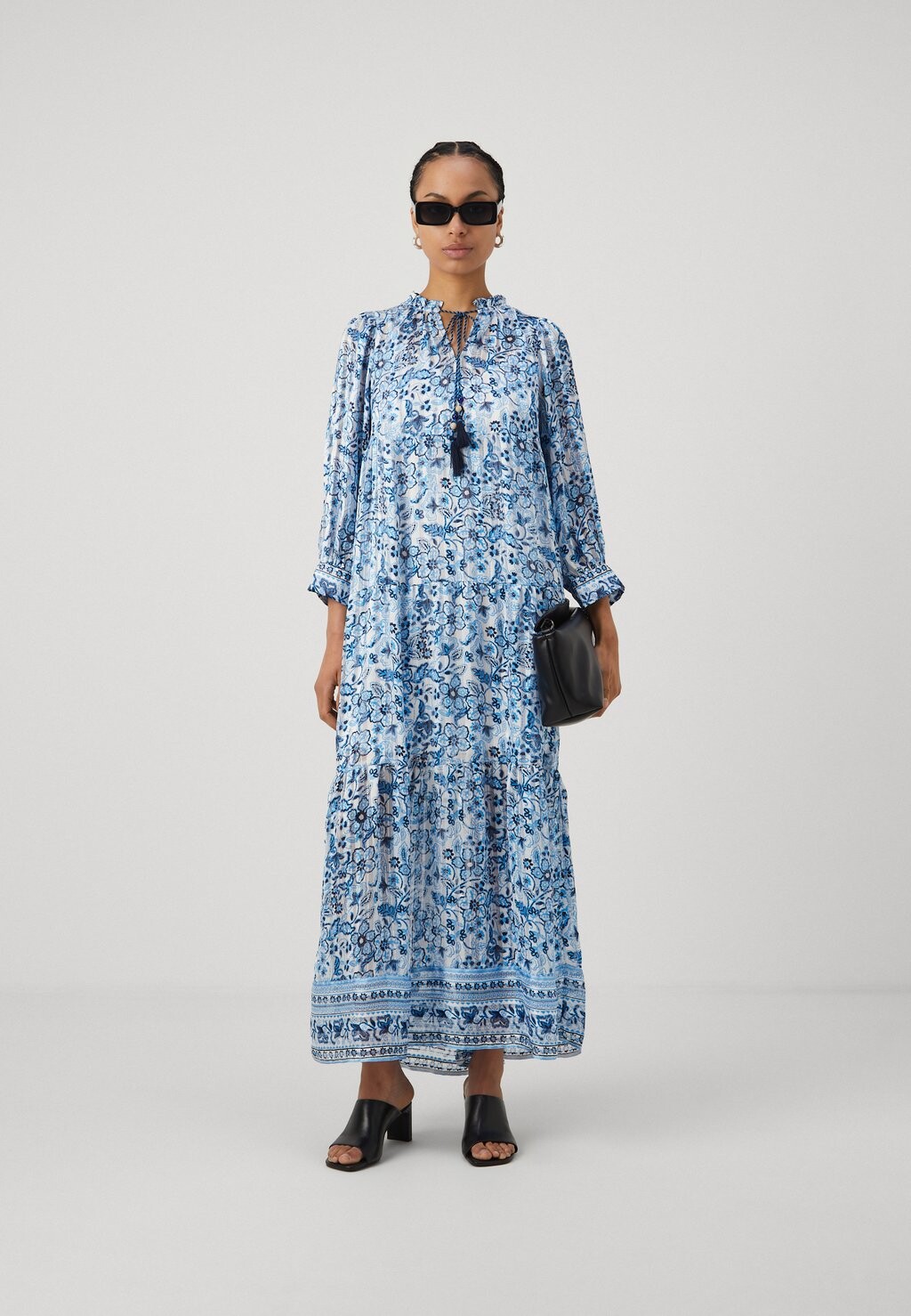 

Длинное платье Vmhedi Dress Vero Moda, синий ибица
