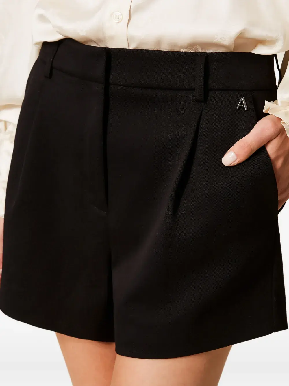 

Шорты со складками TWINSET, черный