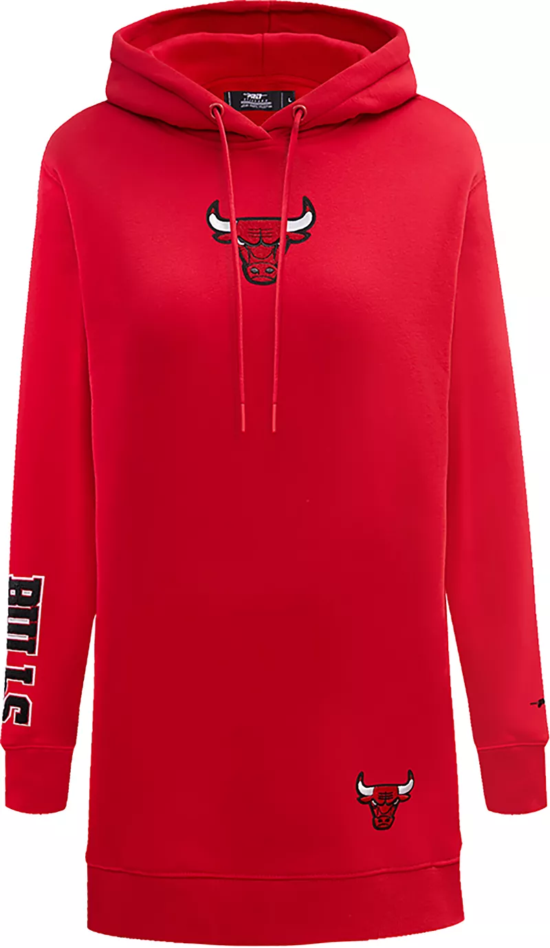 

Красное женское платье с капюшоном Pro Standard Chicago Bulls