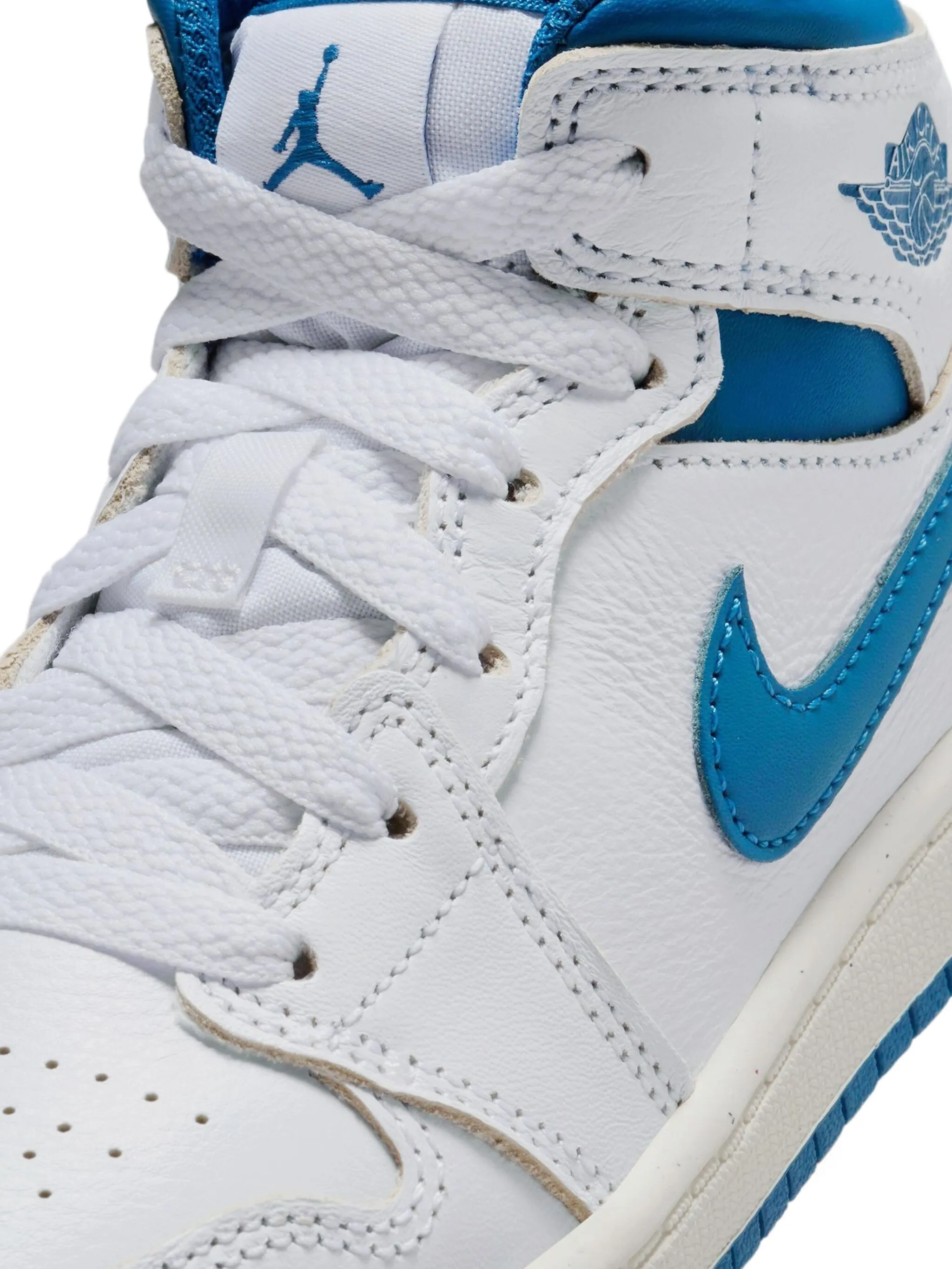 Кроссовки Air Jordan 1 Mid SE Industrial Jordan Kids, белый — фото 2