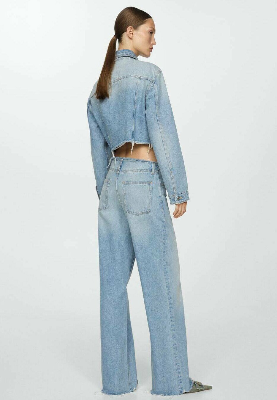 

Расклешенные джинсы Amaia Mango, středně modrá