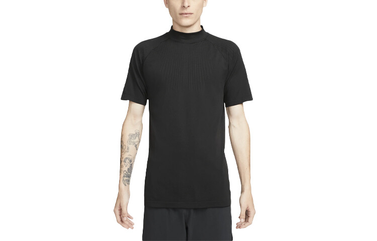 

Мужская футболка Nike, цвет Black