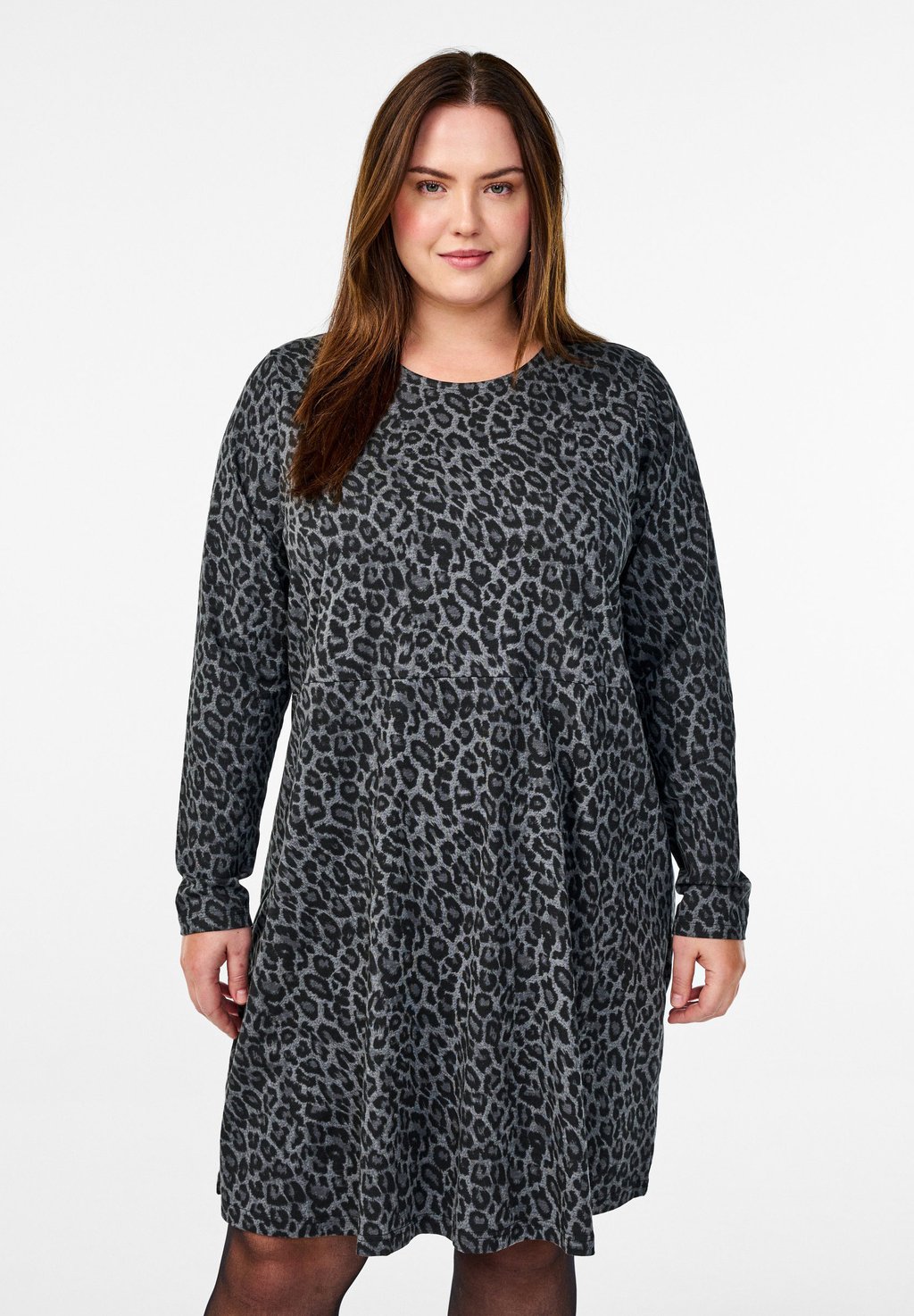 

Платье из джерси LANGÄRMELIGES MIT RUNDHALSAUSSCHNITT UND ZEBRAPRINT Zizzi, темно-серый