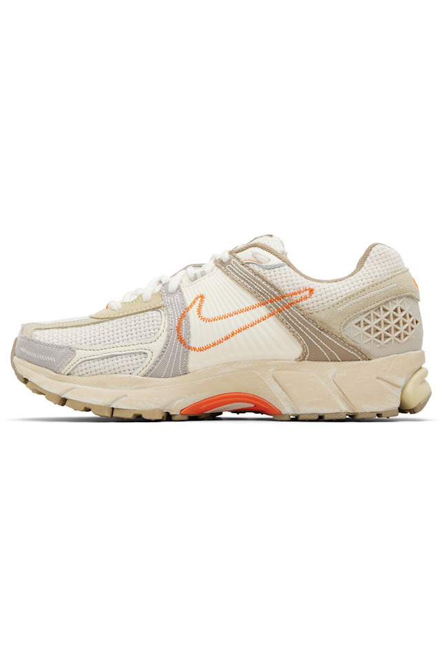 Nike Бежевые кроссовки Zoom Vomero 5 — фото 3
