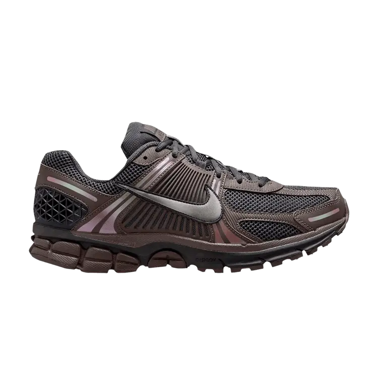 

Кроссовки Nike Air Zoom Vomero 5 Cave Stone, коричневый