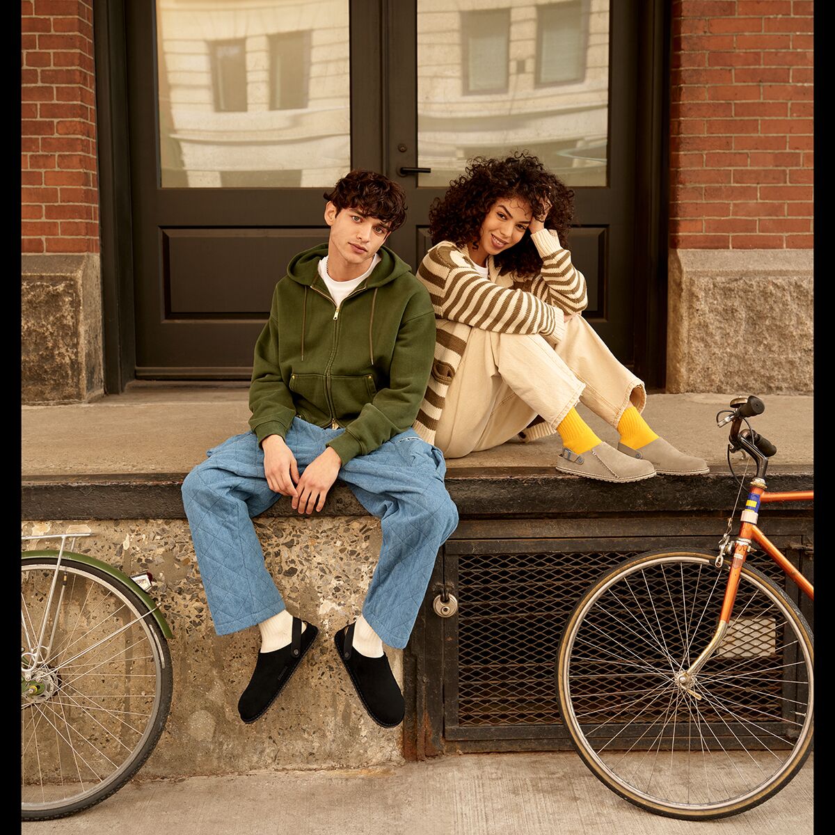 Лютри узкие замшевые клоги Birkenstock, черный — фото 4
