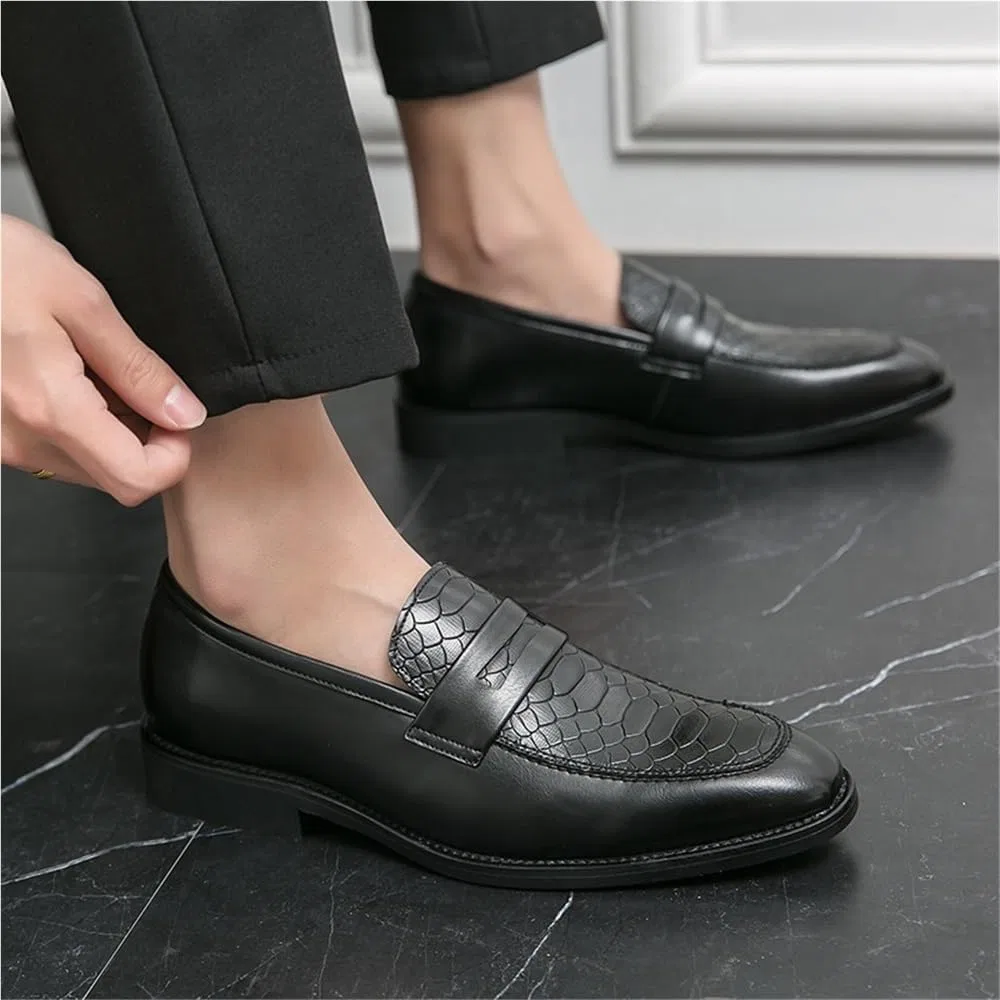 Мокасины кожаные Loafers, модель Men's Leather Slip-On Loafers Casual Dress Moccasins Comfortable Driving Shoes for Office Party and Fashion, Black DHFIRUFSHLO — фото 3
