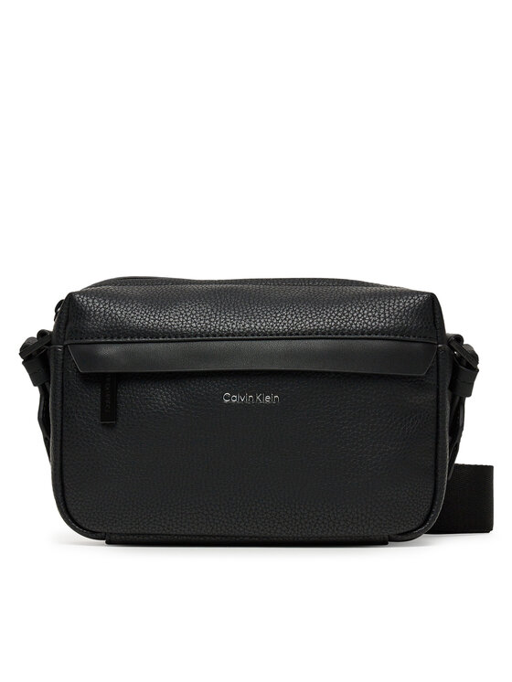 

Сумка через плечо Ck Must Camera Bag LV04D3084G Calvin Klein, черный