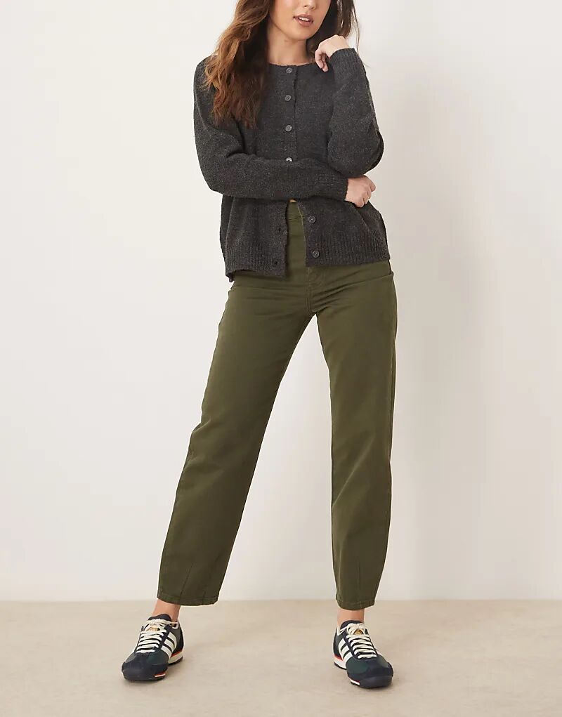 

Зауженные джинсы узкого кроя цвета лесной зелени ASOS DESIGN