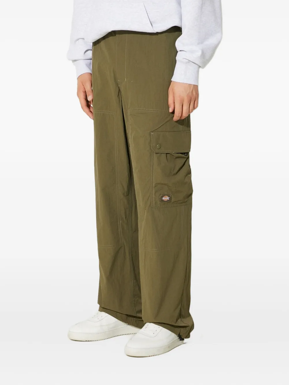 

Брюки с карманами карго Dickies, зеленый