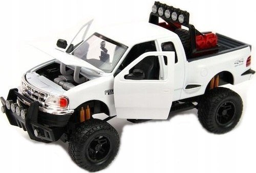 

Motormax, Ford F-150 LXT серии OFF ROAD 1:24 Motormax 79132