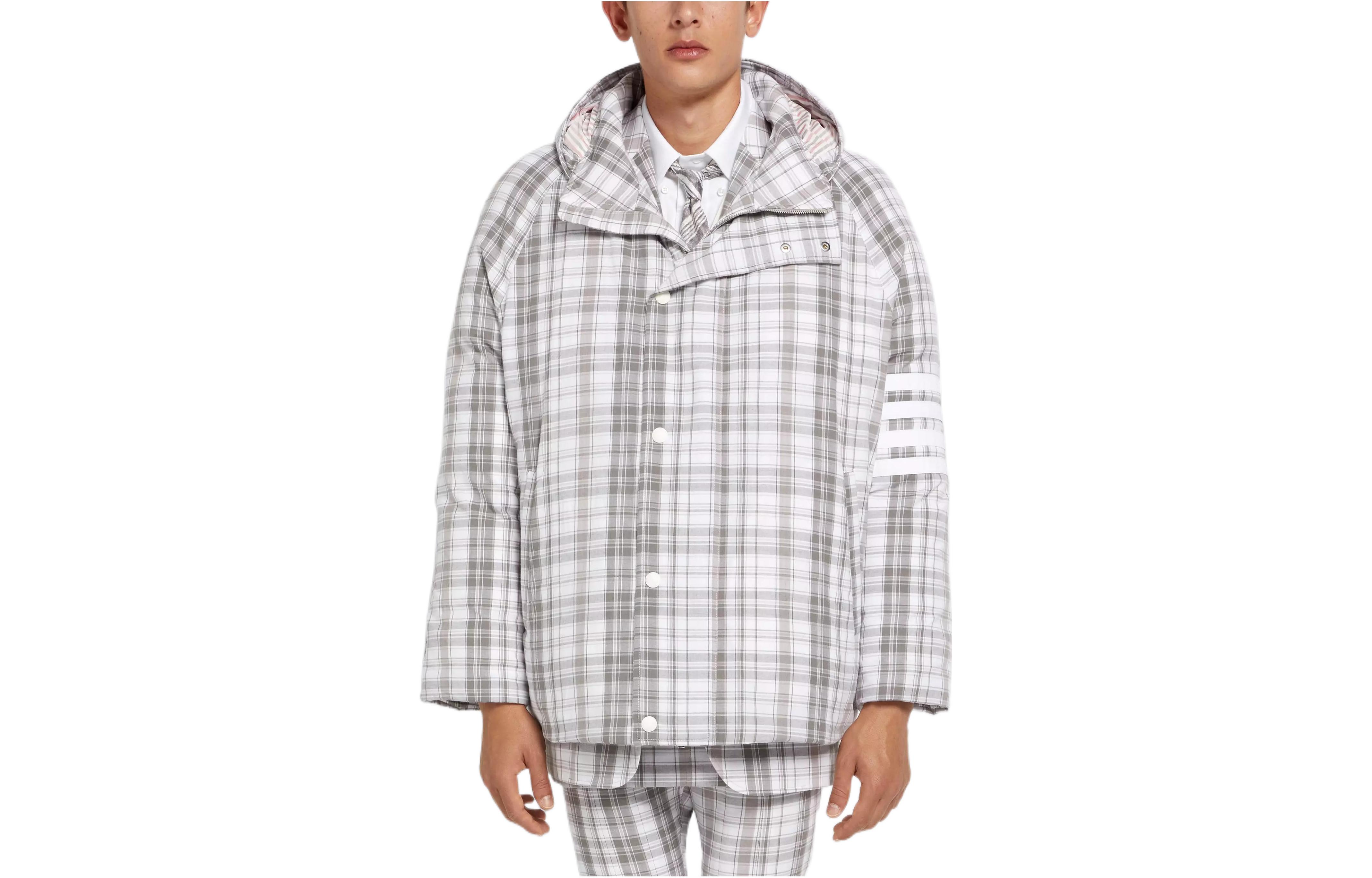

THOM BROWNE Укороченный мужской пуховик с капюшоном и полосками в клетку SS22, серый