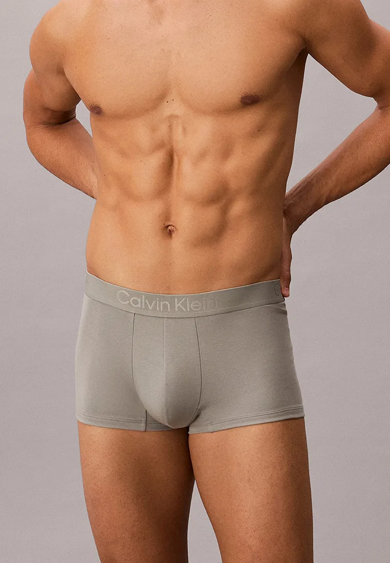 Трусы, Calvin Klein