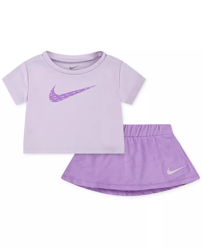 

Детский комплект для девочек: футболка Dri-FIT Swoosh Motion и юбка-шорты, 2 предмета Nike, фиолетовый