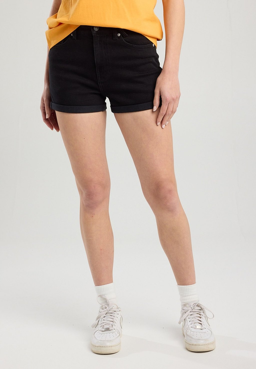

Джинсовые шорты LUCY America Today, цвет Washed Black