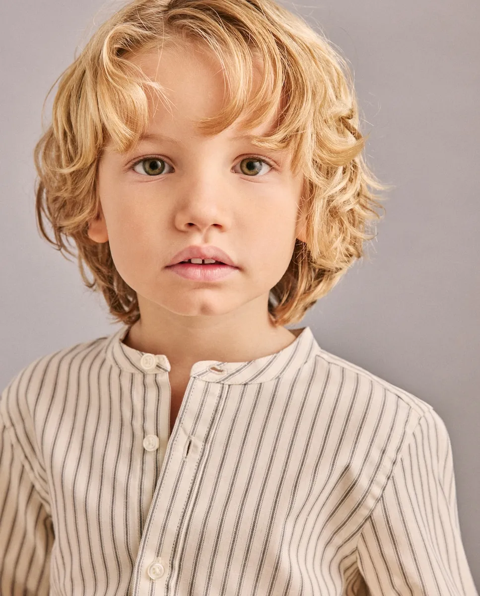 

Рубашка с длинным рукавом для мальчика, воротник-стойка и тонкая полоска Coconut El Corte Inglés, черный