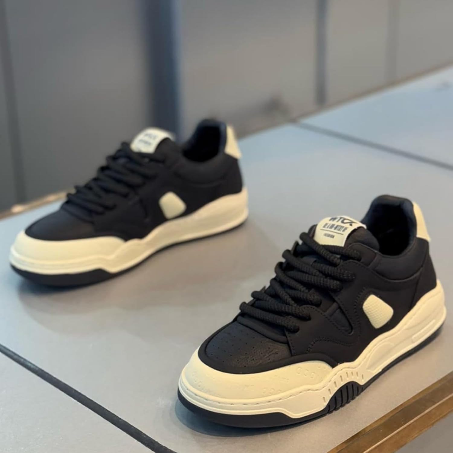 Мужские кроссовки Comfort Fashion на шнуровке с толстой подошвой - амортизирующая промежуточная подошва, верх из сетки и замши, усиленный носок - дышащий дизайн для всех сезонов для скейтбординга, уличного спорта и повседневной носки Kpdwfms, че... — фото 4