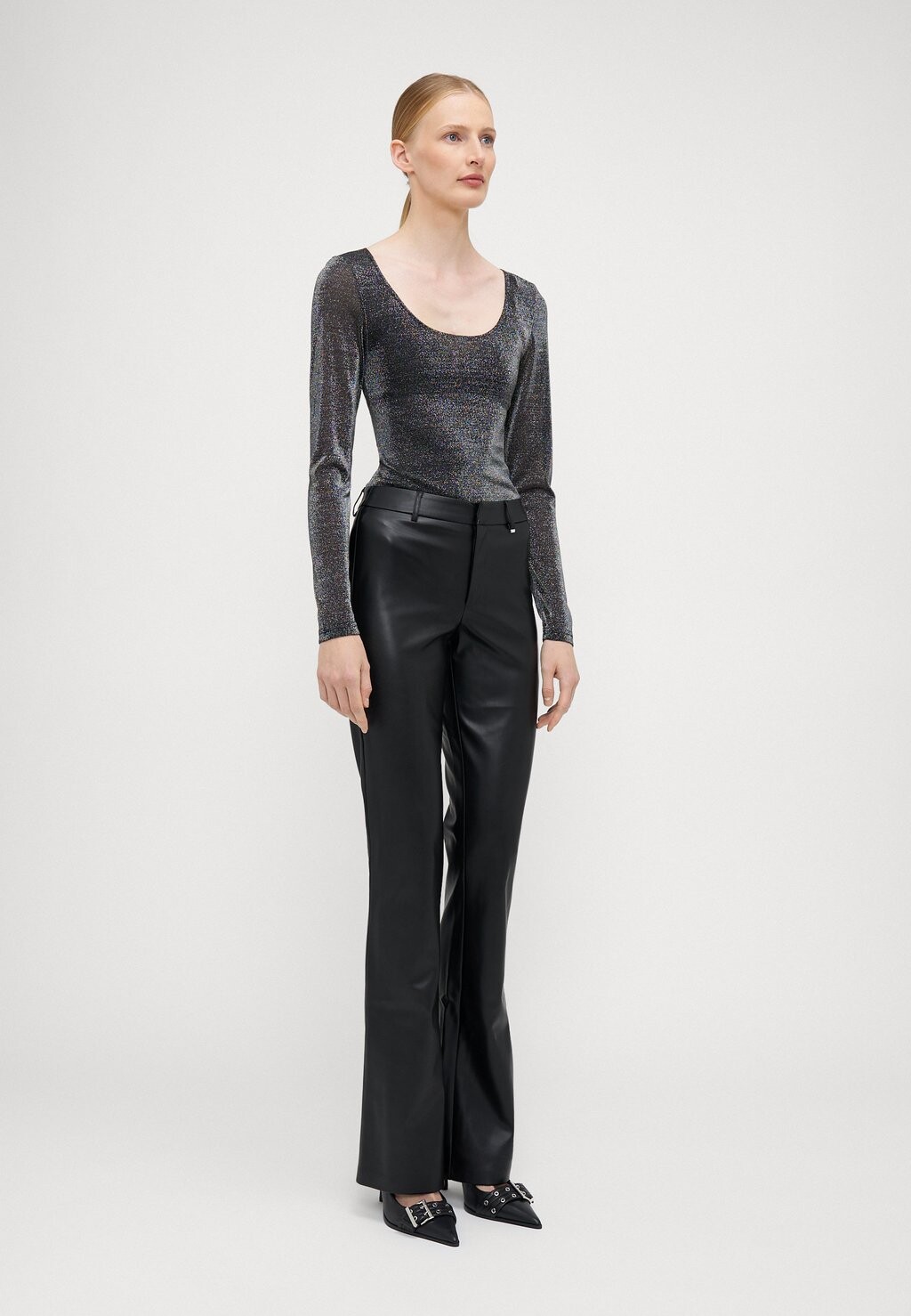 

Топ с длинными рукавами ONLAMERA GLITTER BODY ONLY Tall, черный