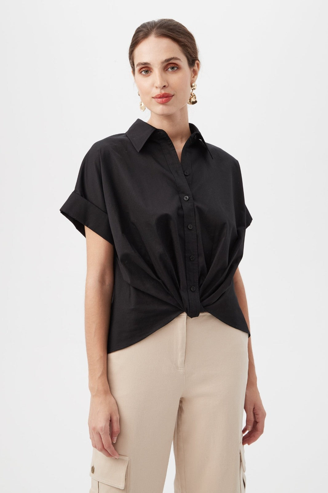 

Женское черное хлопковое платье-рубашка Trina Turk Coty с короткими рукавами на пуговицах