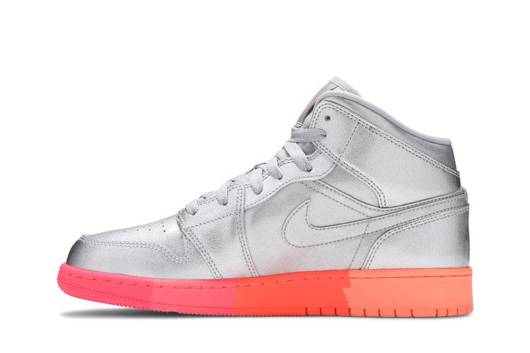 Кроссовки Air Jordan Air Jordan 1 Mid GS 'Metallic Silver Pink Crimson', серебряный — фото 4