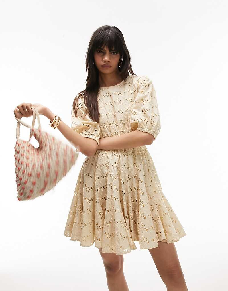 

Платье мини-платья цвета слоновой кости с вышивкой Topshop
