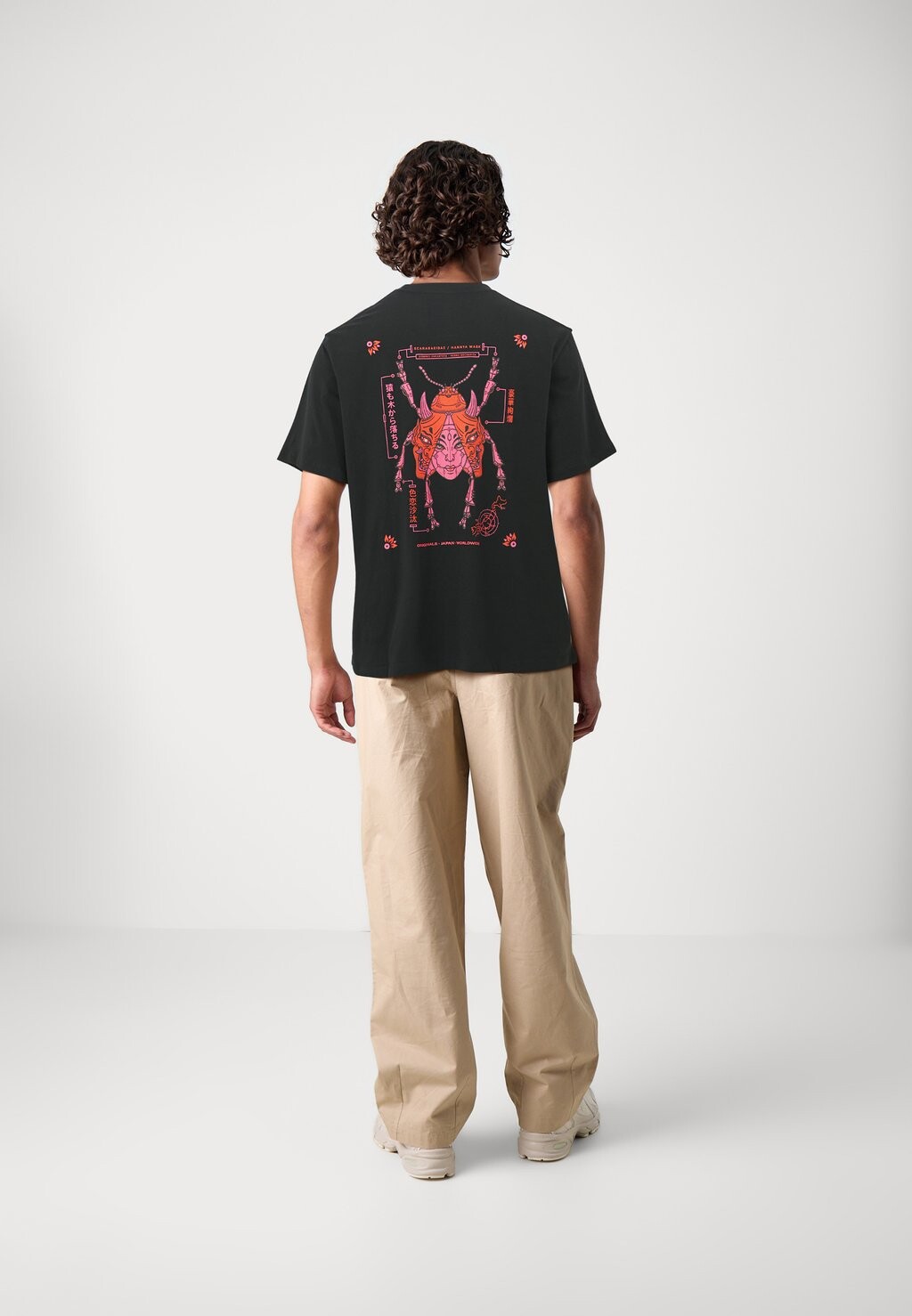 

Футболка с принтом JORKATANA TEE CREW NECK UNISEX Jack & Jones, черный