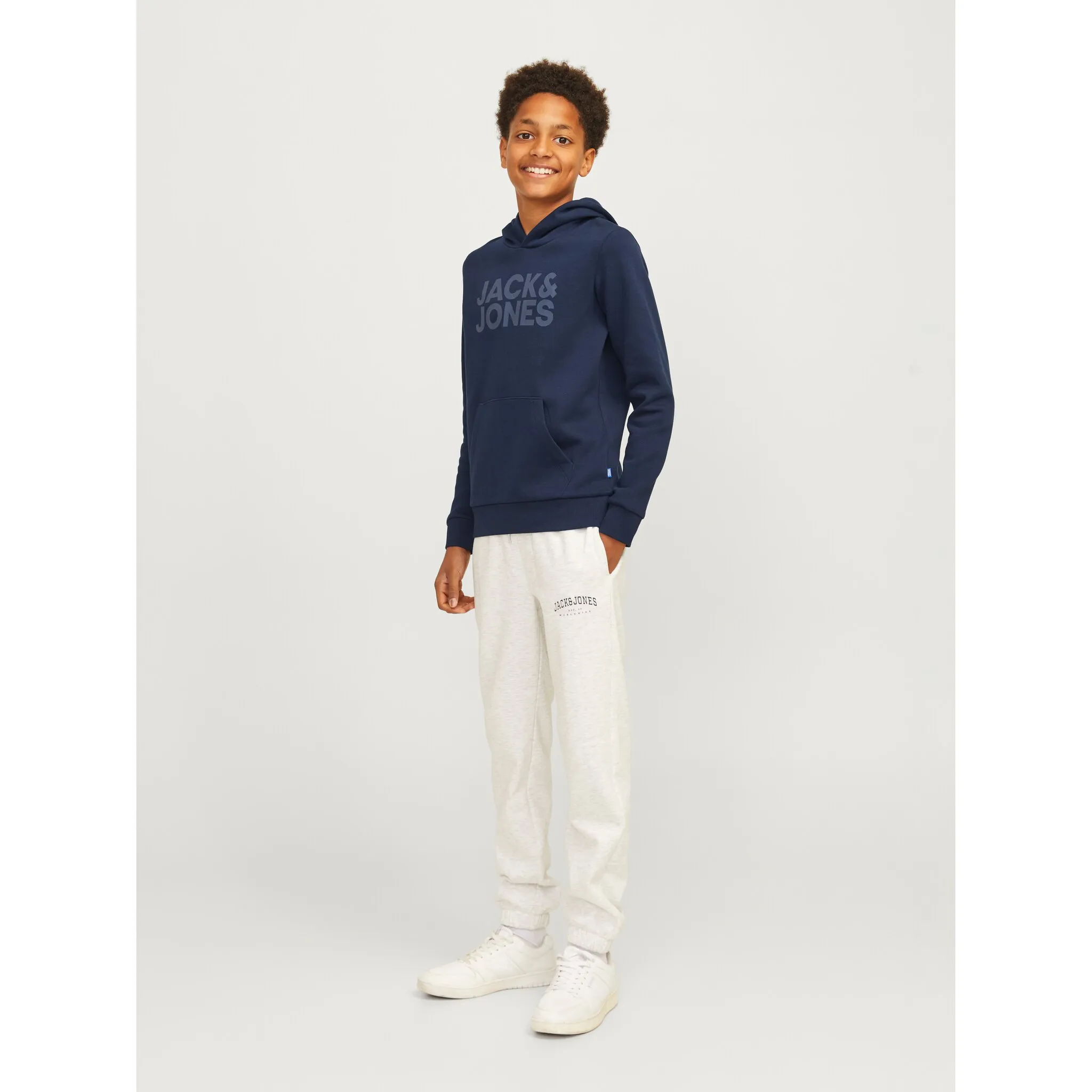 

Детская толстовка с капюшоном Jack & Jones "JJECORP LOGO SWEAT HOOD" Jack & Jones Junior, синий