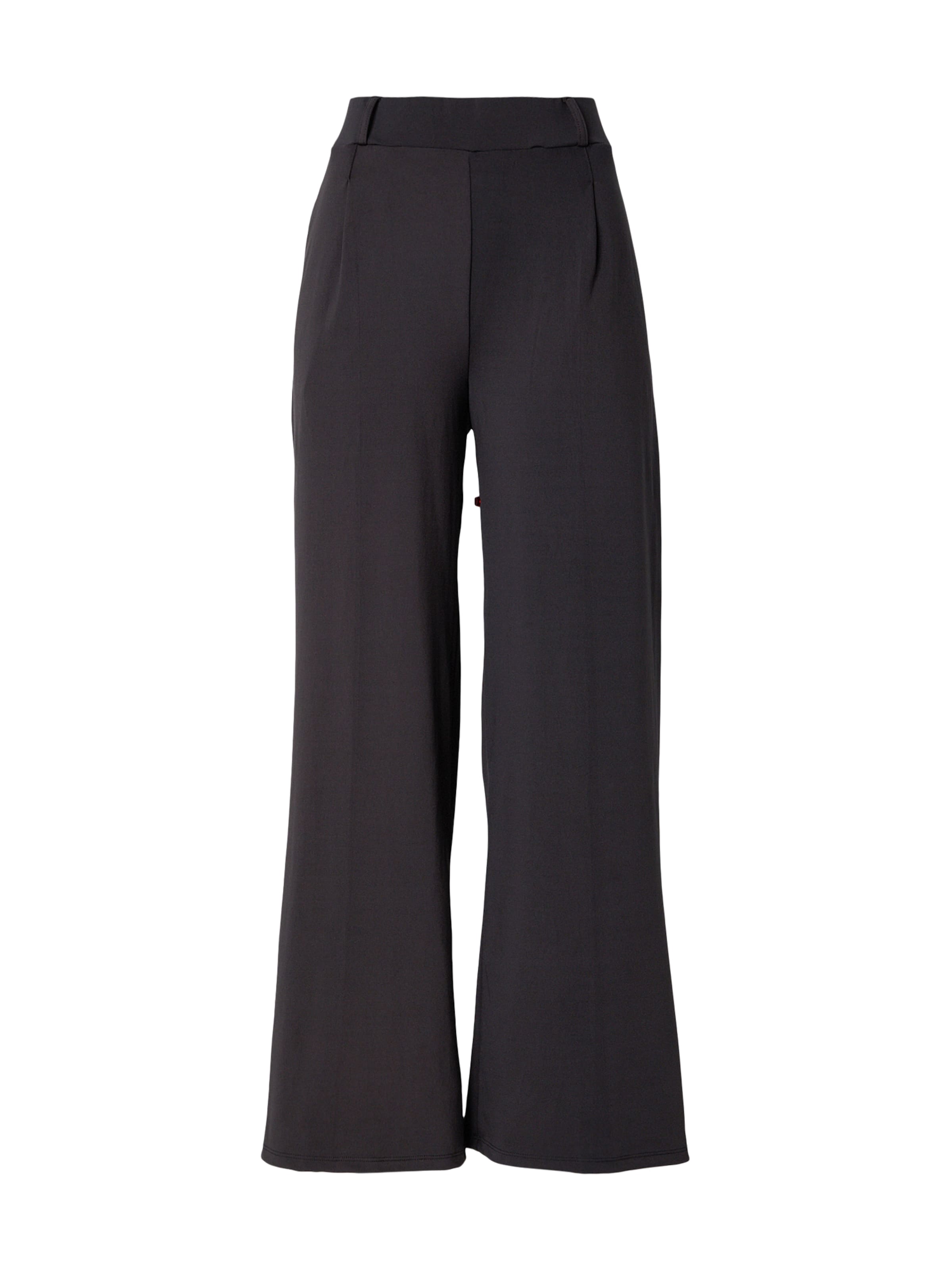 

HRMN8 Широкие спортивные брюки в черном цвете