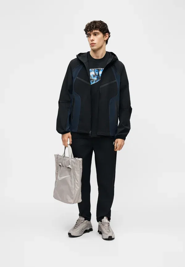 Куртка легкая Nike Sportswear, черный/обсидиан — фото 3