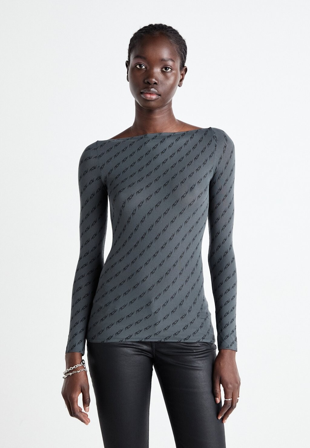 

Топ с длинными рукавами SHEER BOATNECK LONGSLEEVE Weekday, серый