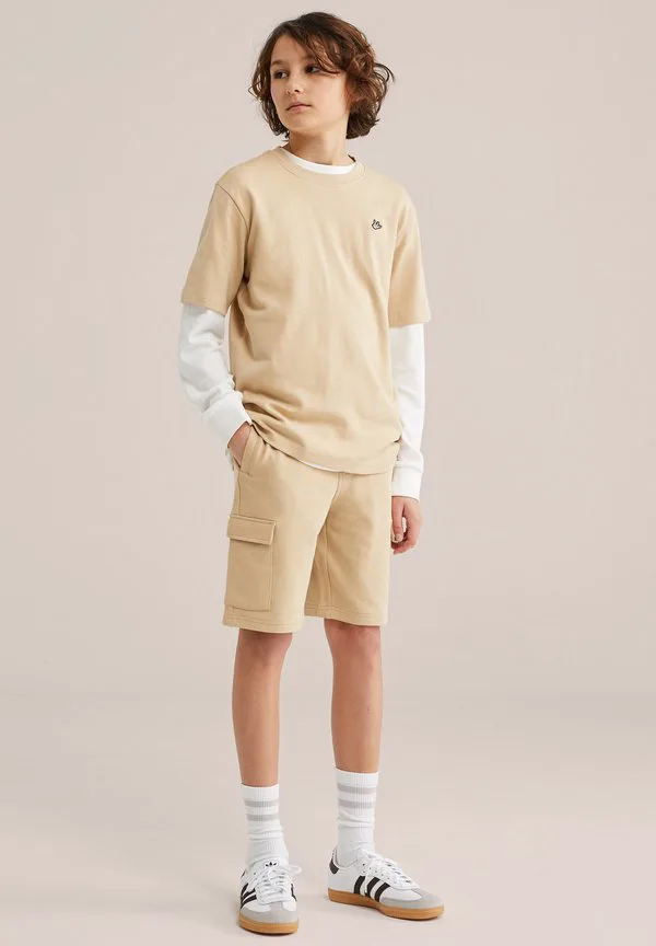 Шорты We Fashion, Beige