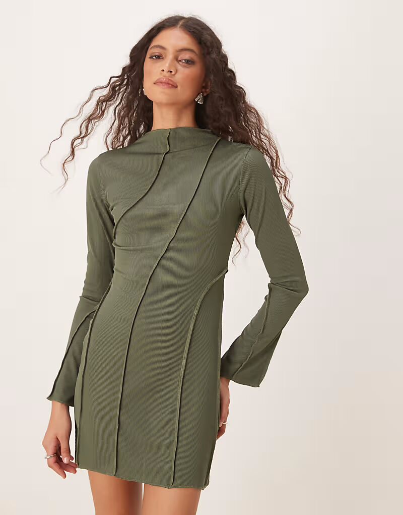 

Асимметричное мини-платье в рубчик от ASOS DESIGN зеленого цвета